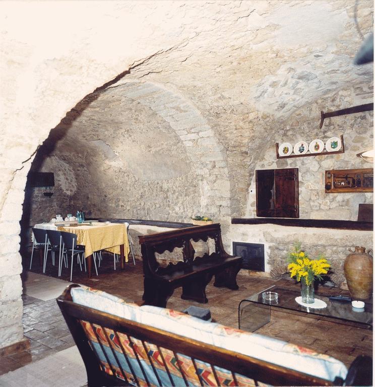 Il Borgo Agriturismo Ferentillo Bagian luar foto